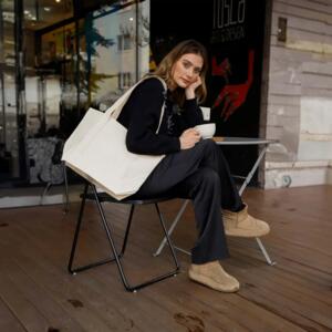 Medium Deluxe Canvas Tote Miniaturansicht