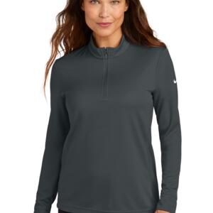 Women's Essential 1/2 Zip Cover Up Miniaturansicht
